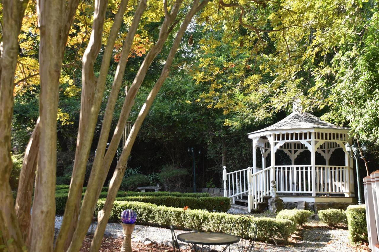 The Gables Hot Springs