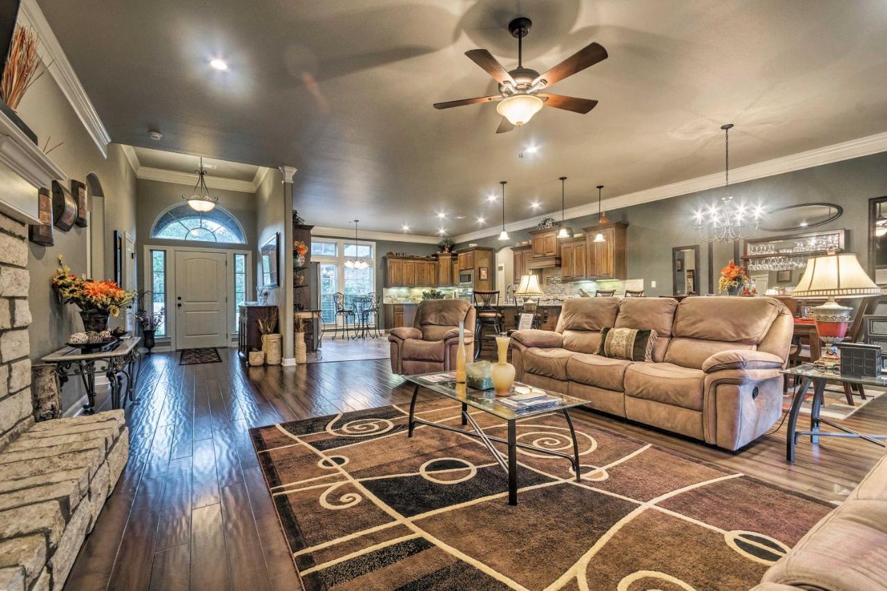 Holiday home Family On Granada Golf Course!