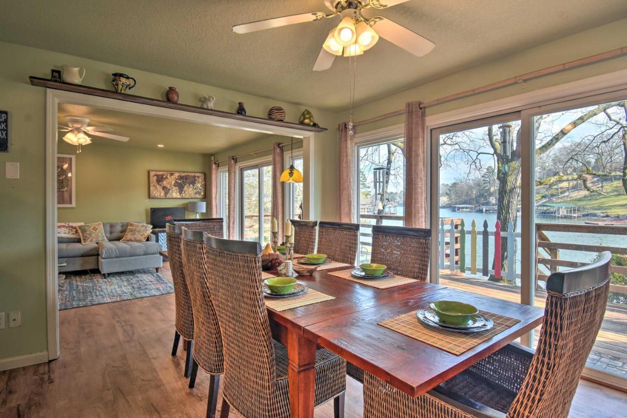 Lakefront With Updated Deck And Dock! Holiday home Hot Springs