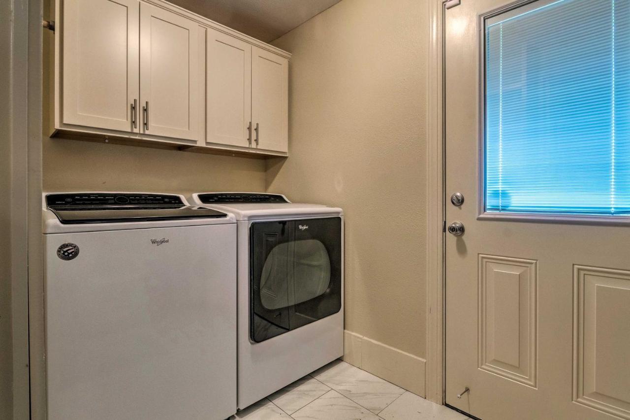 Spacious And Updated 1920s Hsnp Craftsmen * Hot Springs