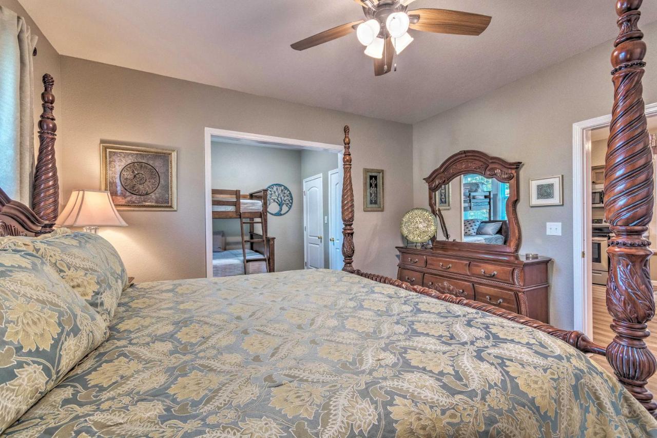 Remodeled Downtown With Porch Holiday home Hot Springs