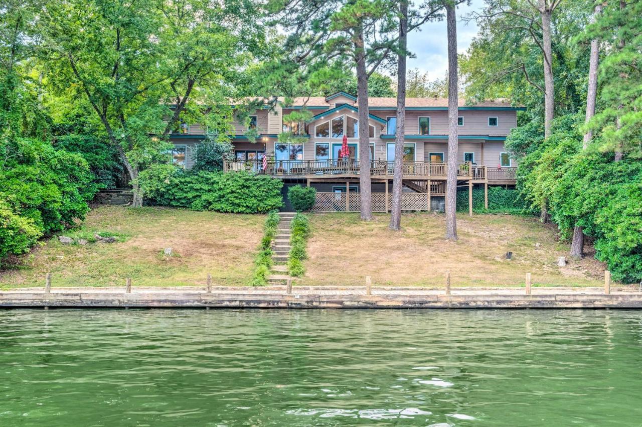 Hamilton Home, 5 Min To Oaklawn Race Track! Holiday home Hot Springs