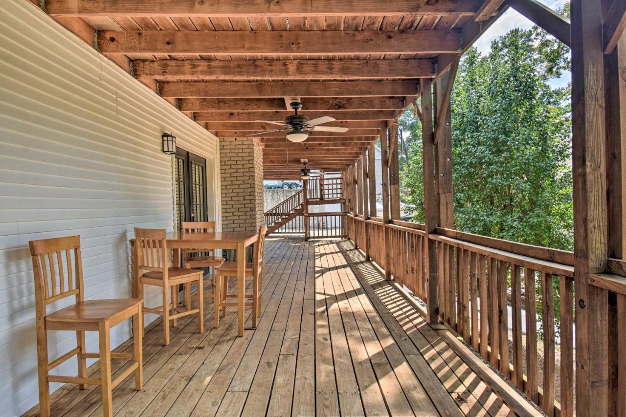 On With Private Boat Dock! Holiday home