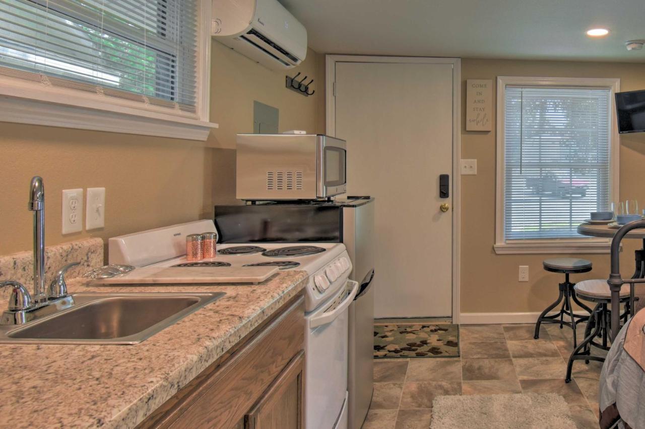 1 Mi To Dwtn And Natl Park! Apartment Hot Springs