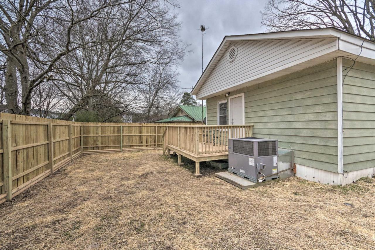 Less Than 1 Mi To Oaklawn Racing Casino! Holiday home Hot Springs