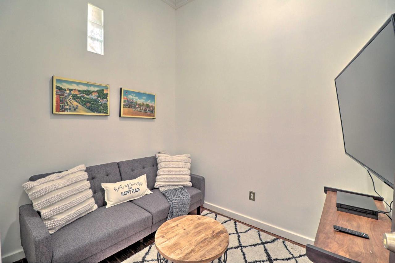 Spacious Downtown - 1 Block To Bathhouse Row Apartamento *
