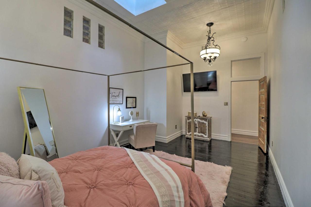 Apartamento Spacious Downtown - 1 Block To Bathhouse Row *