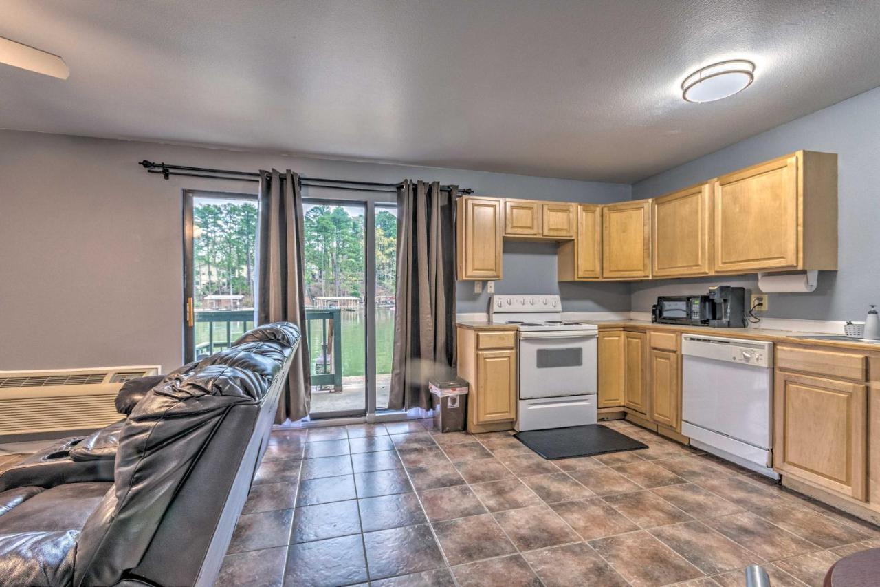 Modern With Dock On Lake Hamilton!