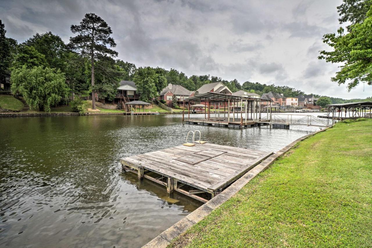 Holiday home Escape With Dock, 7 Mi To National Park! Hot Springs
