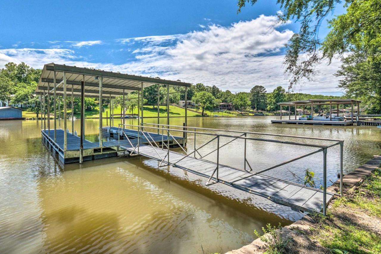 Lakefront With Updated Deck And Dock! * Hot Springs