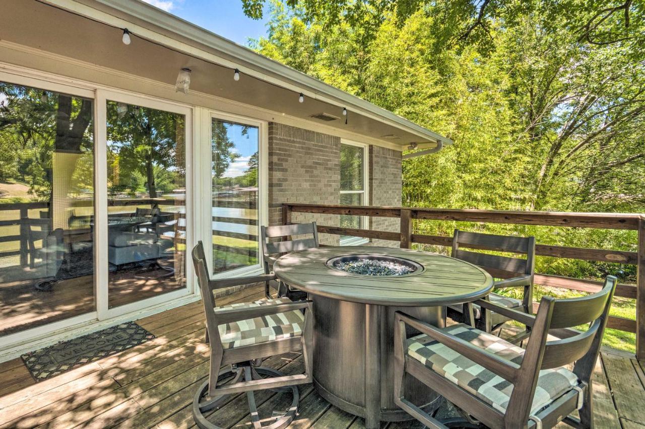 Holiday home Lakefront With Updated Deck And Dock! Hot Springs