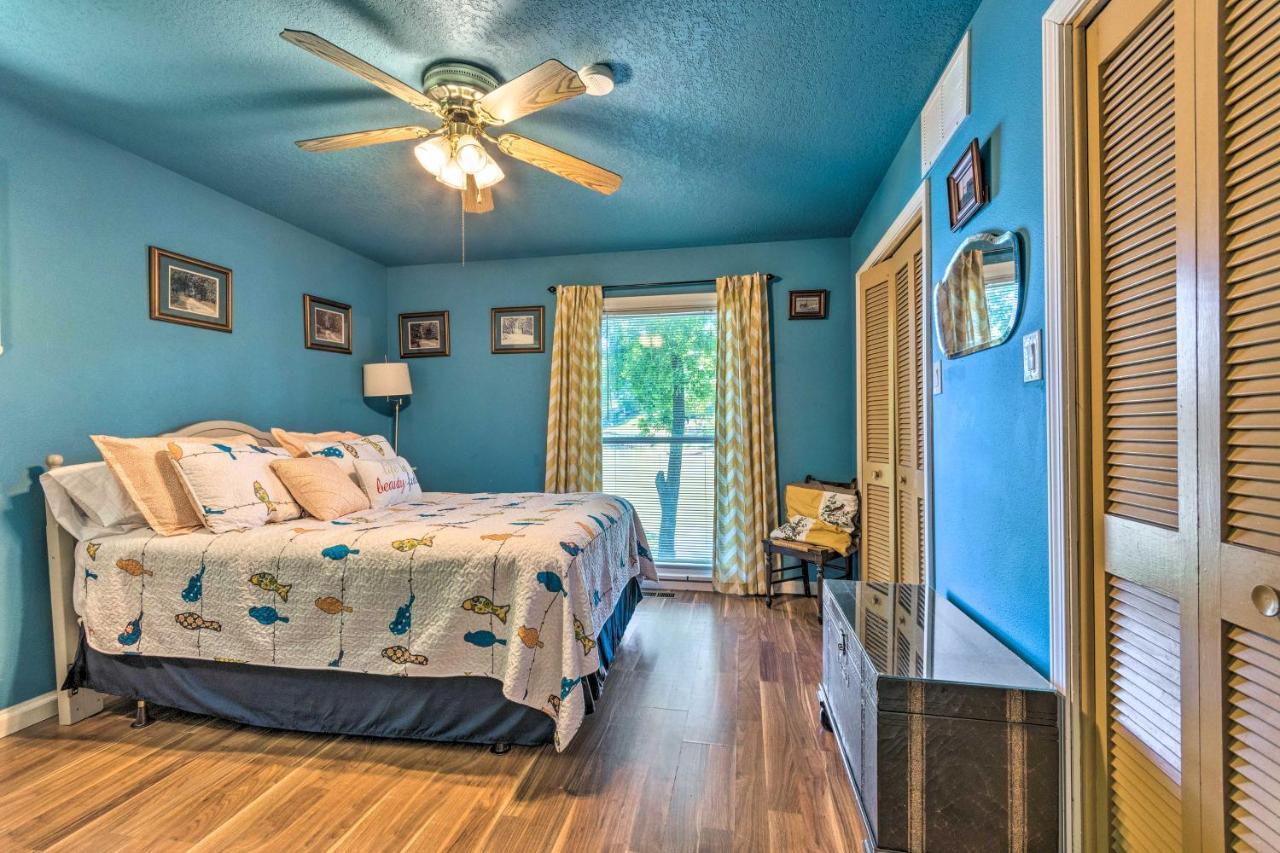 Lakefront With Updated Deck And Dock! Holiday home Hot Springs